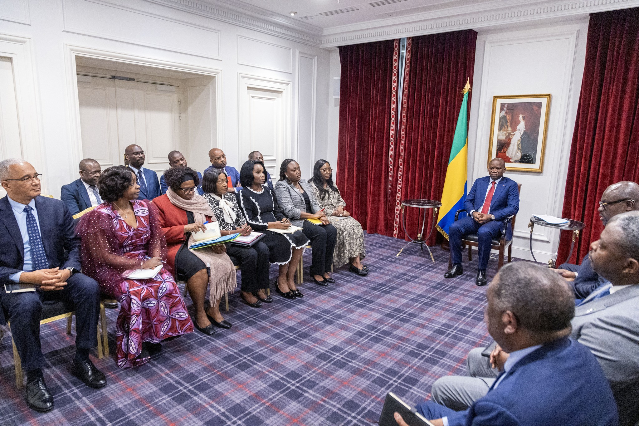 Rencontre entre le Président de la Transition et les Diplomates Gabonais : Renforcer la Présence du Gabon sur la Scène Internationale